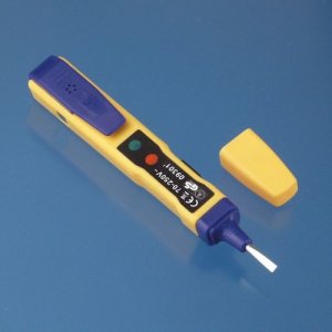 Feszültségvizsgáló három az egyben 09301